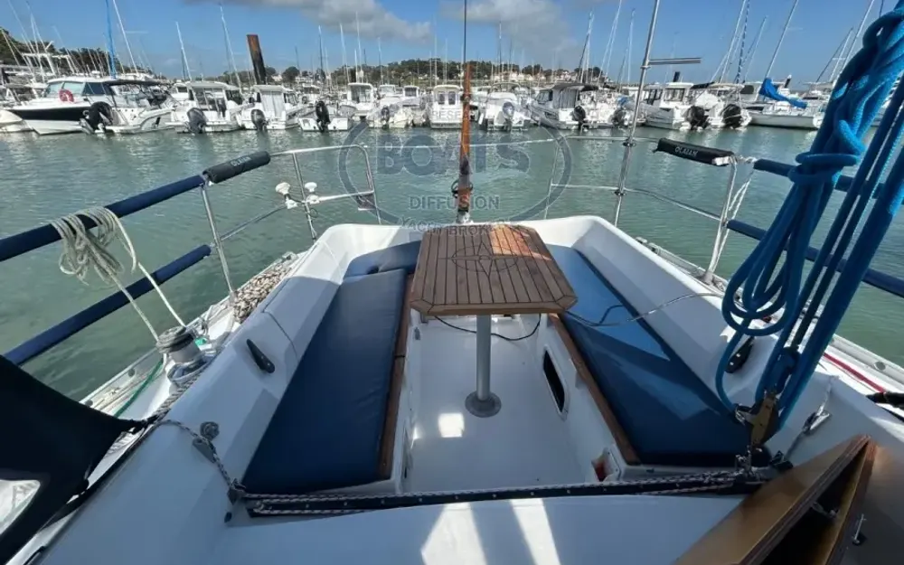 slider 13 Beneteau First 305 DL