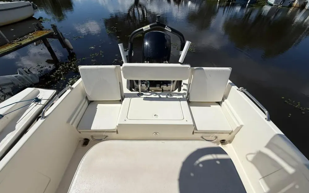 slider 10 Bayliner CC7