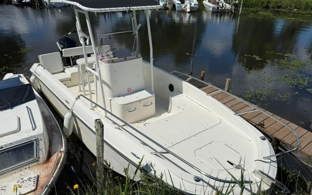 slider 0 Bayliner CC7