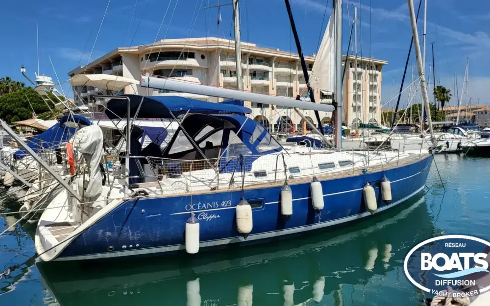slider 3 Beneteau Oceanis 423