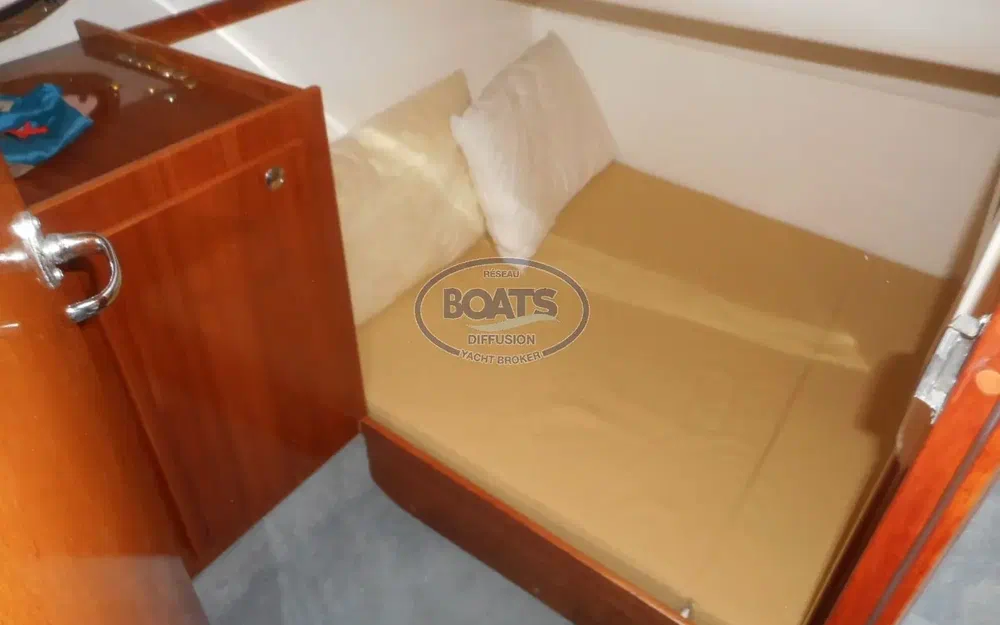 slider 3 Rio Yachts 850 Cruiser