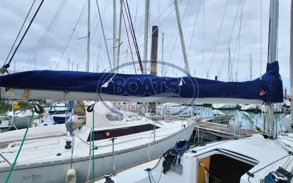 slider 14 Beneteau First 27.7 S