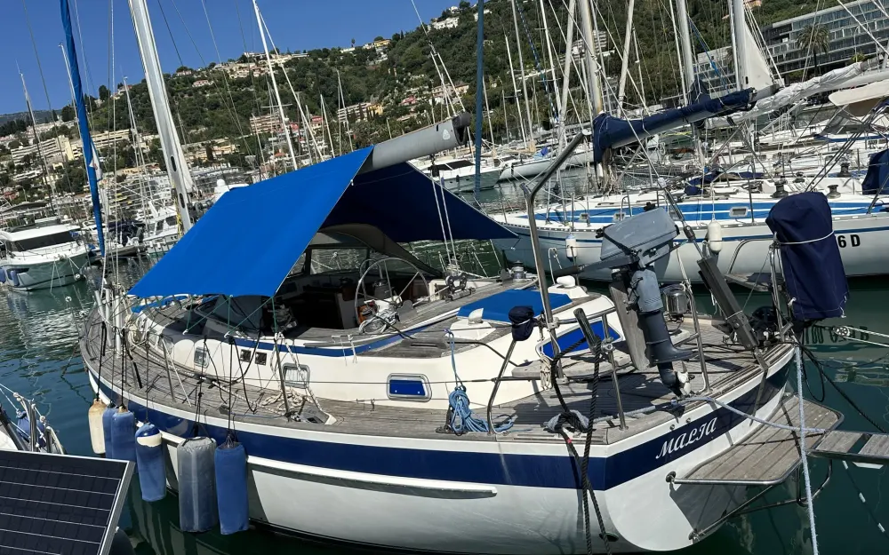 slider 2 Hallberg Rassy  42F