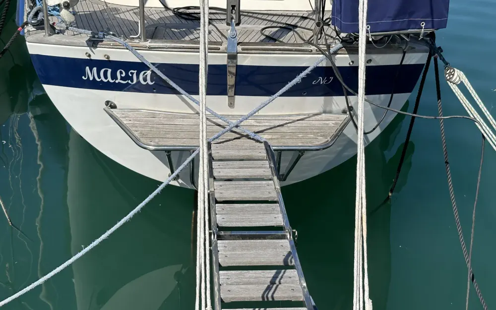 slider 3 Hallberg Rassy  42F