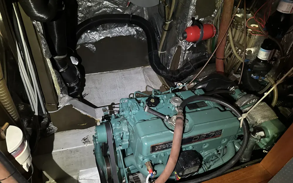 slider 40 Hallberg Rassy  42F