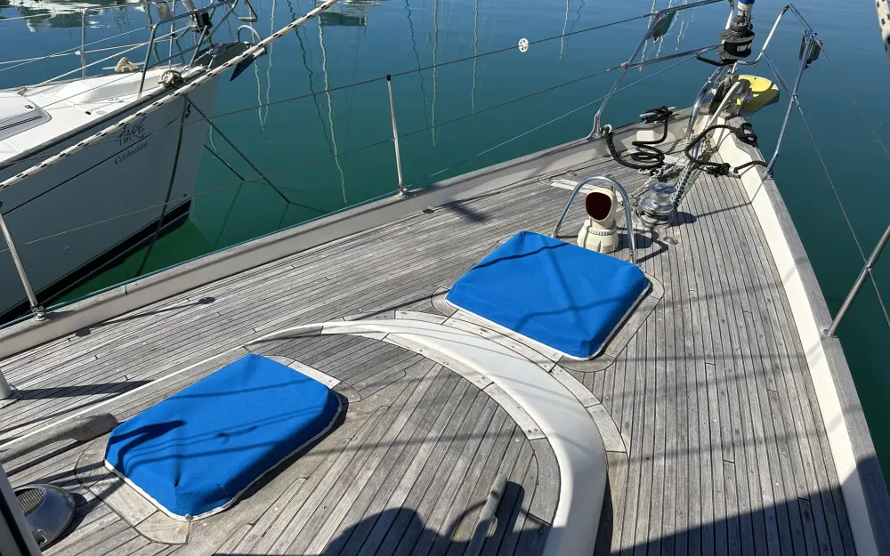 slider 8 Hallberg Rassy  42F