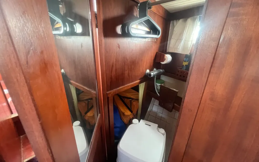 slider 27 Siltala Yachts Nauticat 33