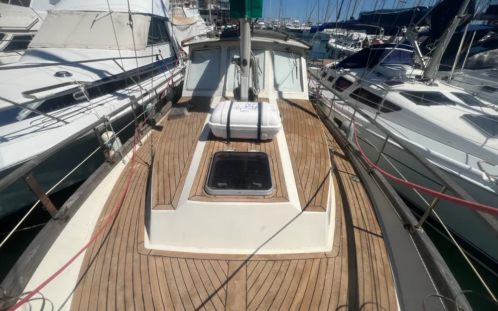 slider 8 Siltala Yachts Nauticat 33