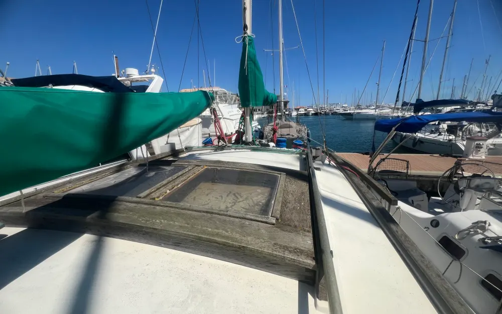 slider 11 Siltala Yachts Nauticat 33