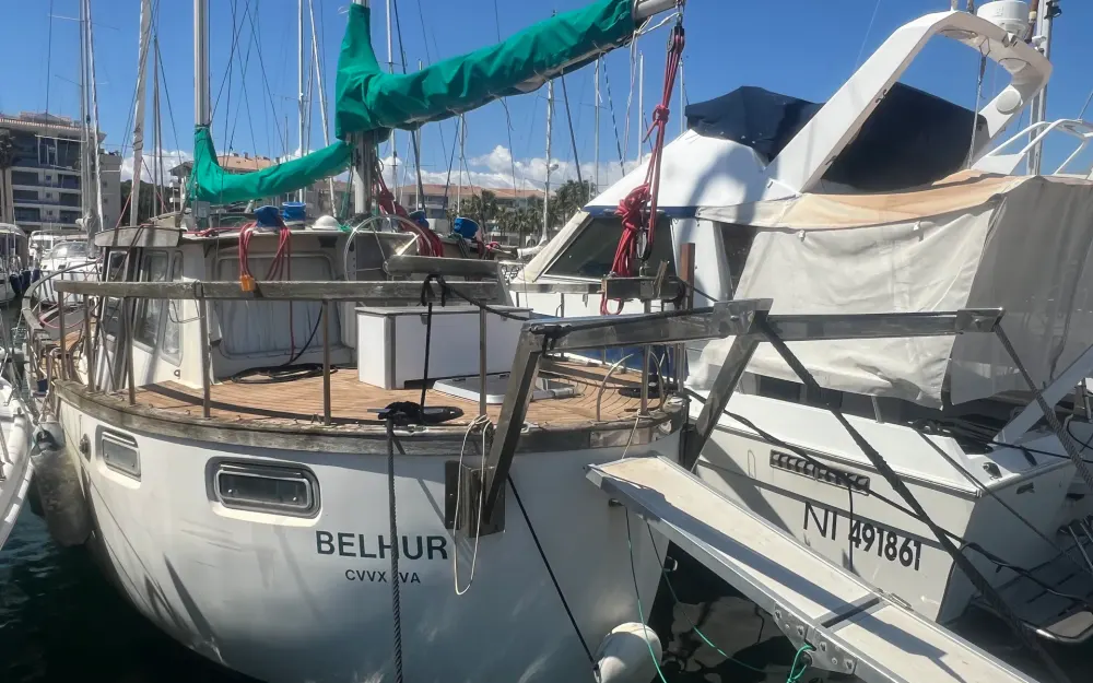 slider 1 Siltala Yachts Nauticat 33