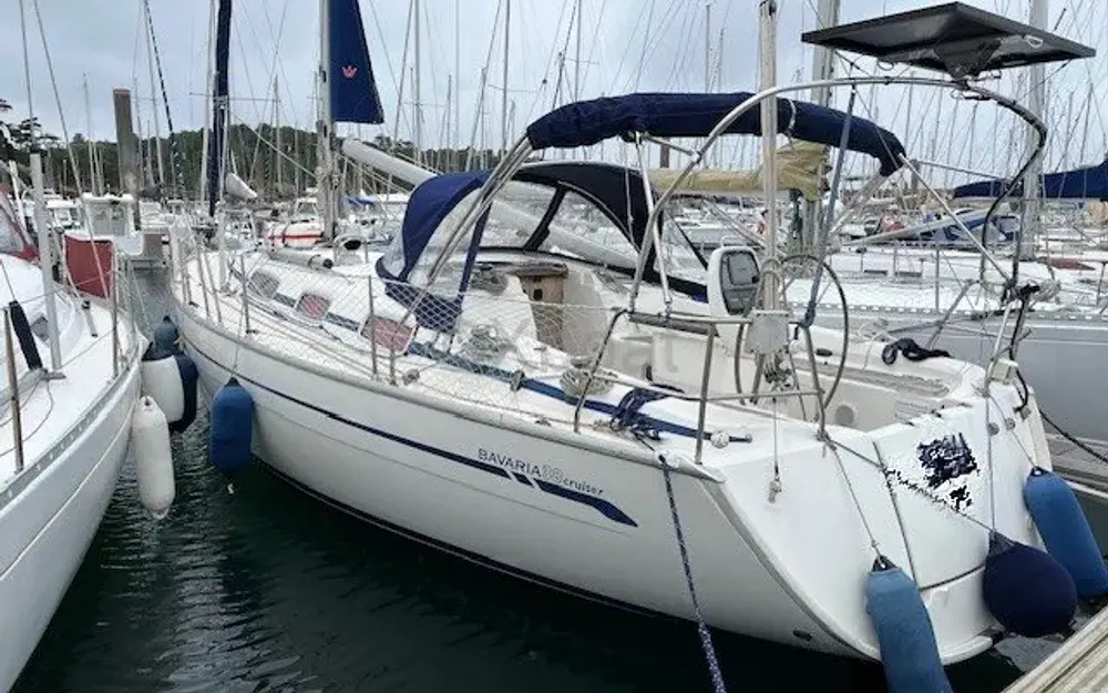 slider 0 Bavaria  38 Cruiser