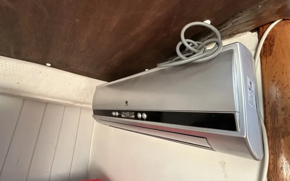 slider 15 Jeanneau Merry Fisher 700