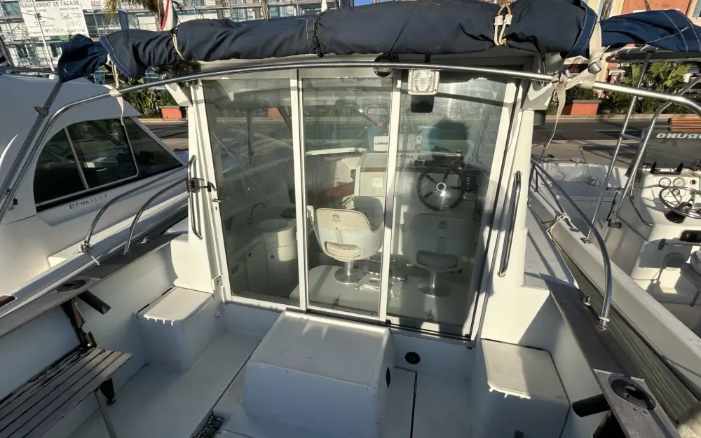 slider 3 Jeanneau Merry Fisher 700