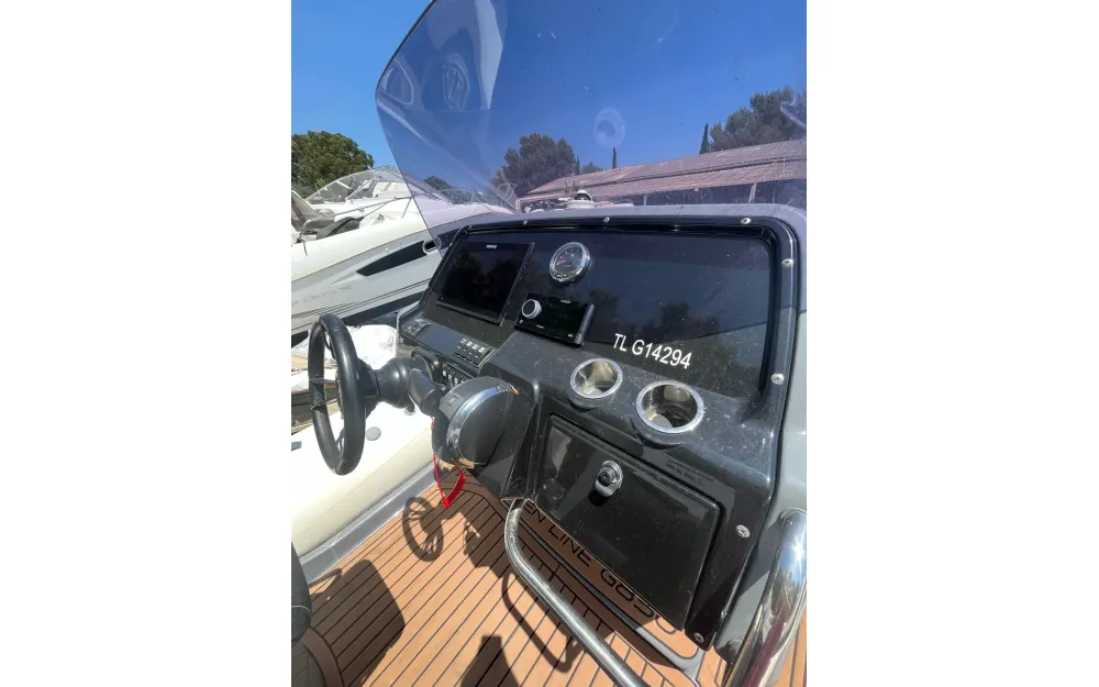 slider 8 Grand Golden Line G850