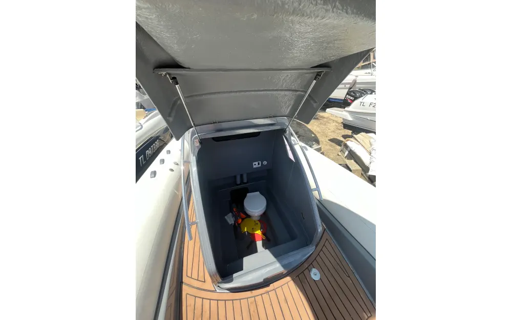 slider 11 Grand Golden Line G850