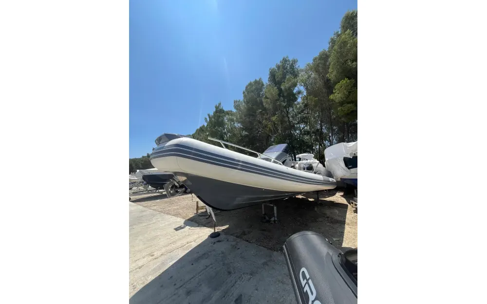 slider 23 Grand Golden Line G850
