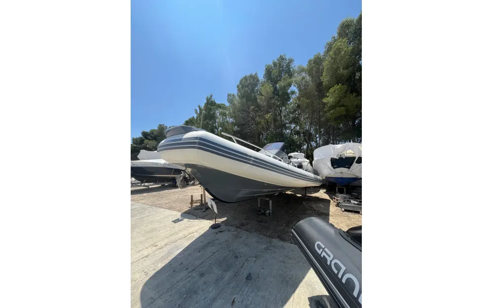 slider 24 Grand Golden Line G850