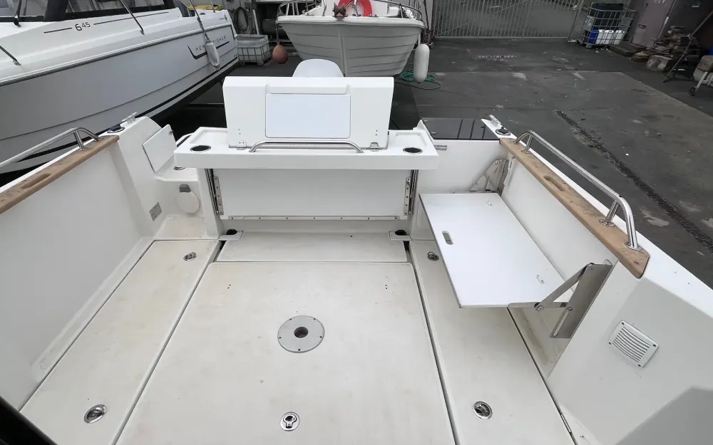 slider 4 Jeanneau Merry Fisher 795 Marlin