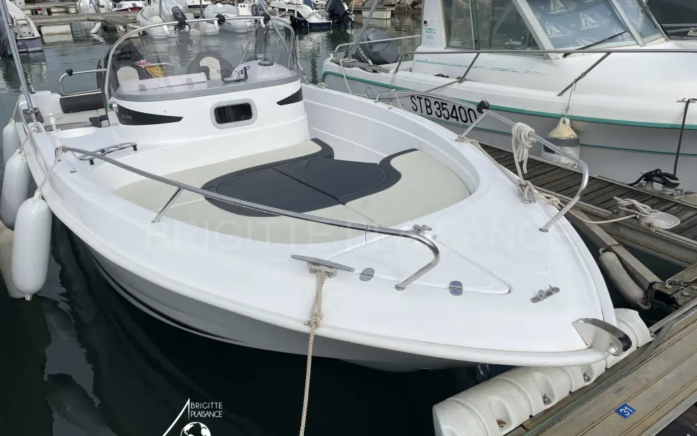 slider 0 B2 Marine Cap Ferret 652 Open