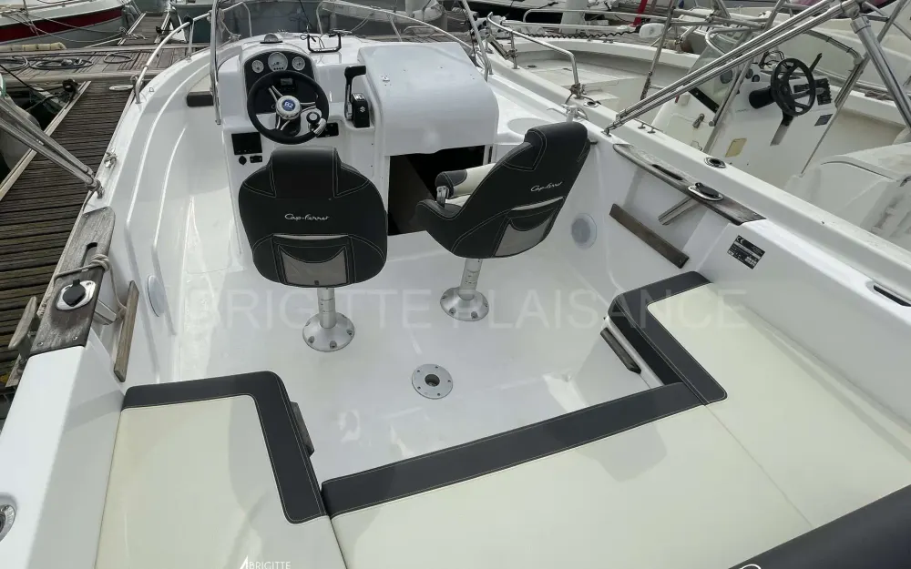 slider 5 B2 Marine Cap Ferret 652 Open