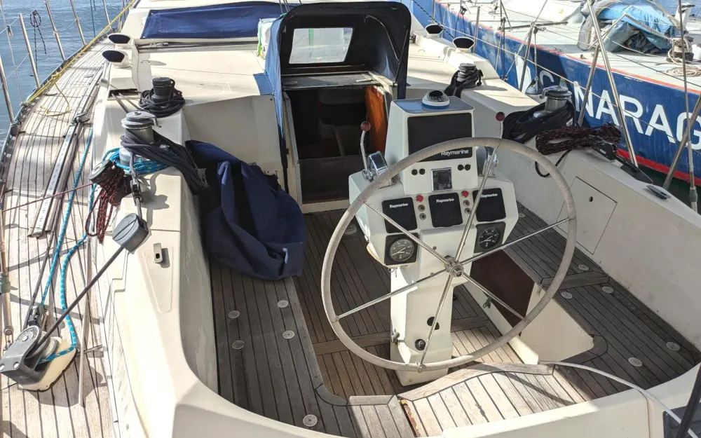 slider 4 Ferretti  53