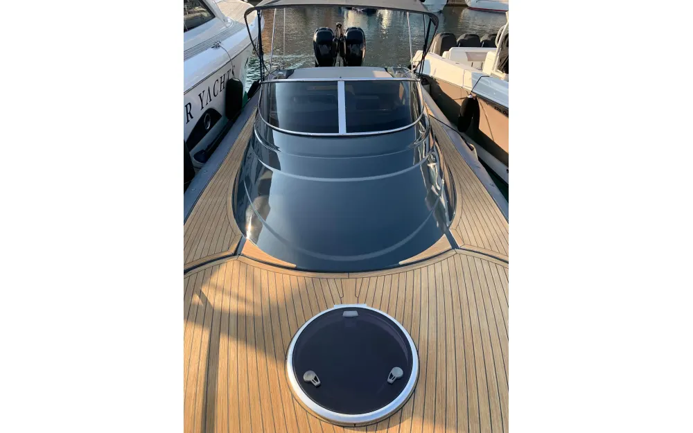 slider 15 Nuova Jolly Prince 35 Sport Cabin