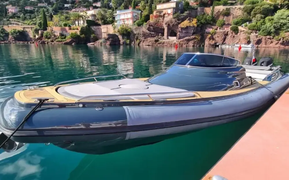slider 3 Nuova Jolly Prince 35 Sport Cabin