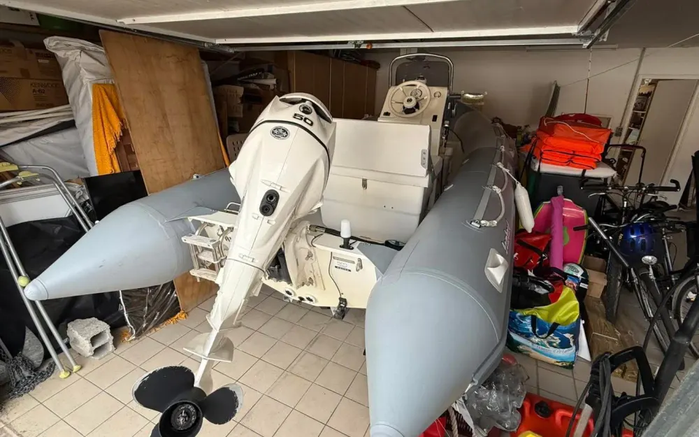 slider 9 Bombard Ribster 500