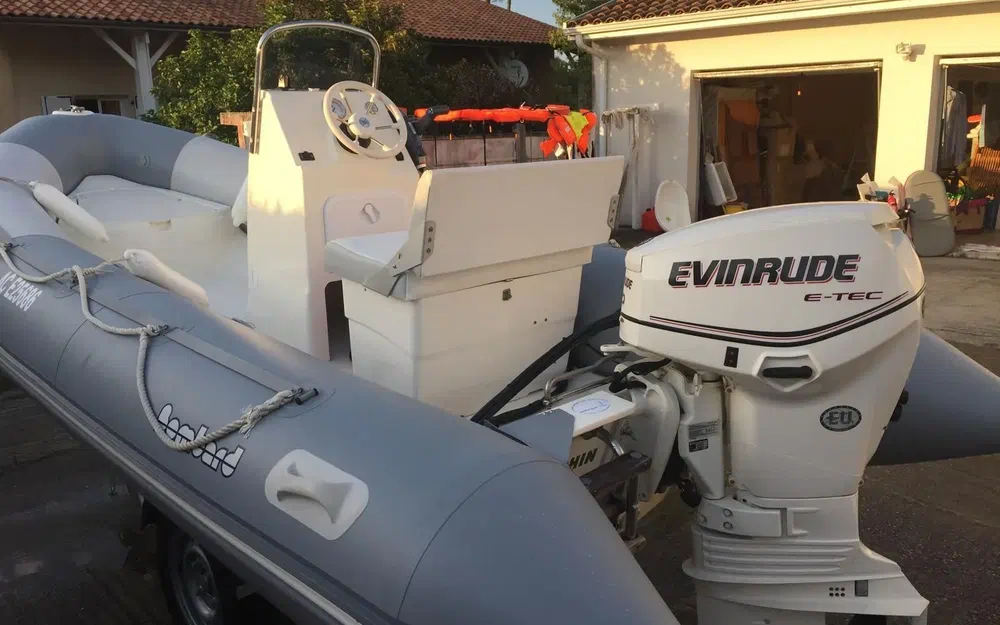 slider 2 Bombard Ribster 500