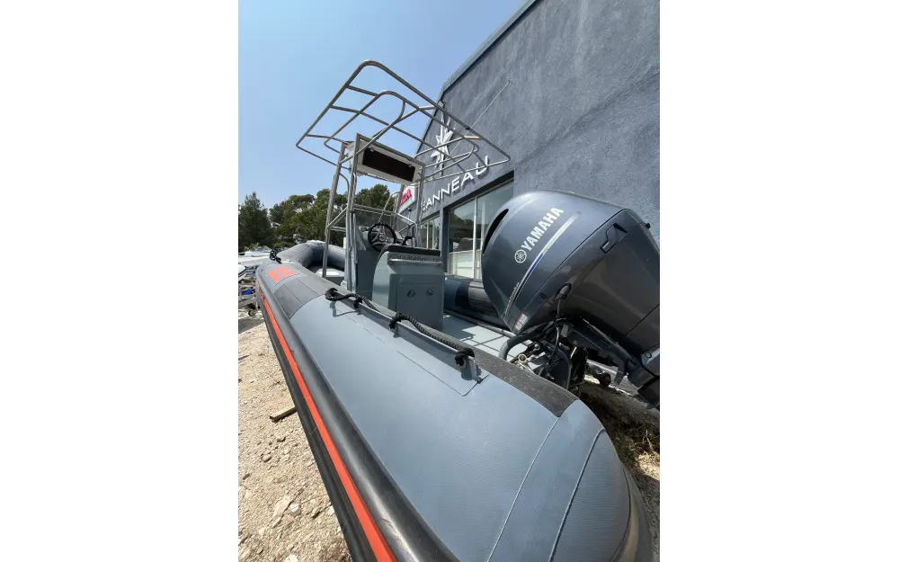 slider 3 Joker Boat Coaster 650