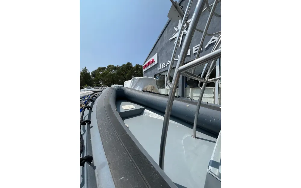slider 12 Joker Boat Coaster 650