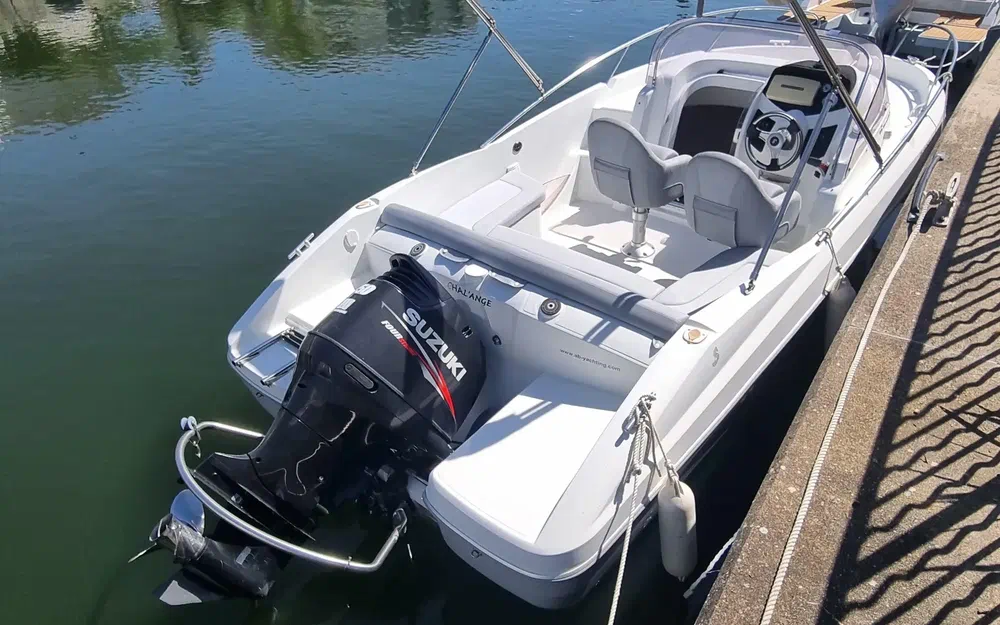 slider 7 Beneteau Flyer 650 Open Flyer 650 Sun Deck