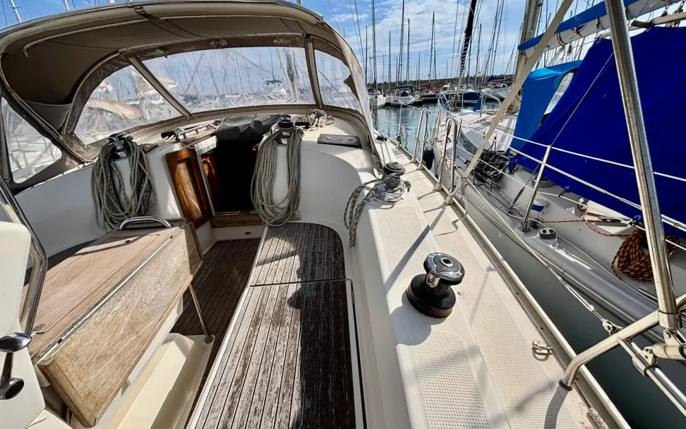 slider 8 Bavaria  36 Cruiser