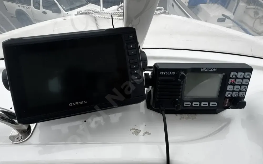 slider 15 Arvor  210