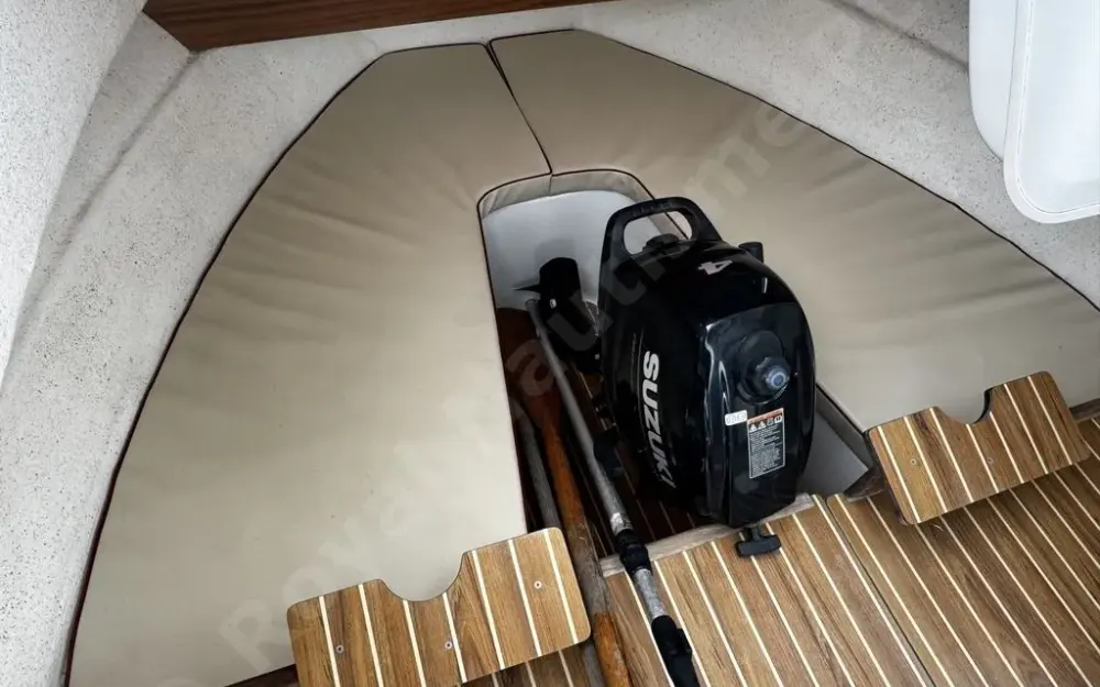 slider 16 Arvor  210