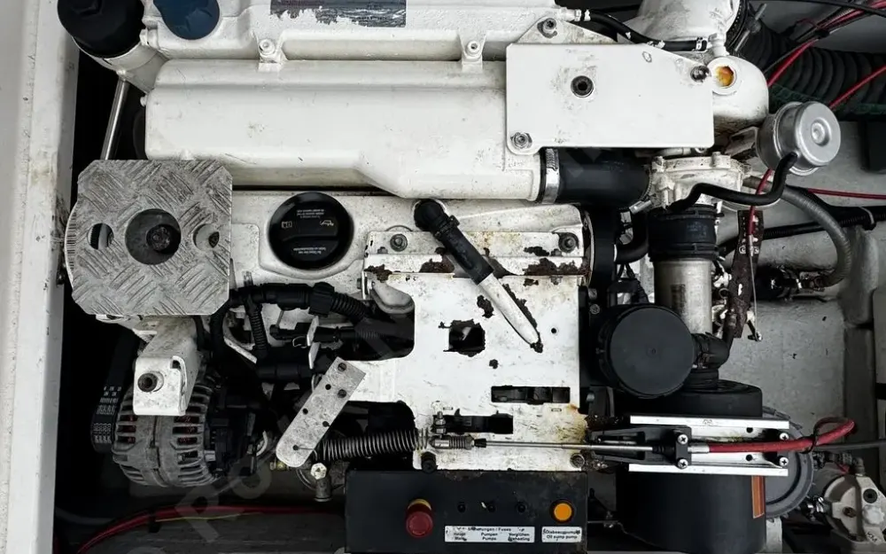 slider 19 Arvor  210