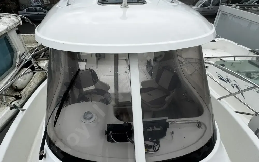 slider 5 Arvor  210
