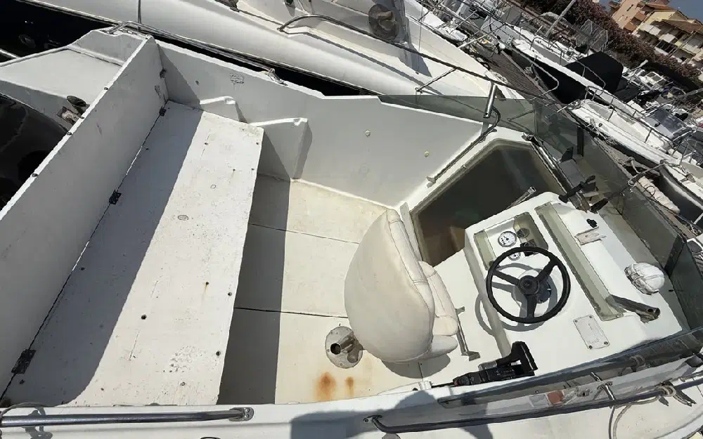 slider 11 Beneteau Flyer 560