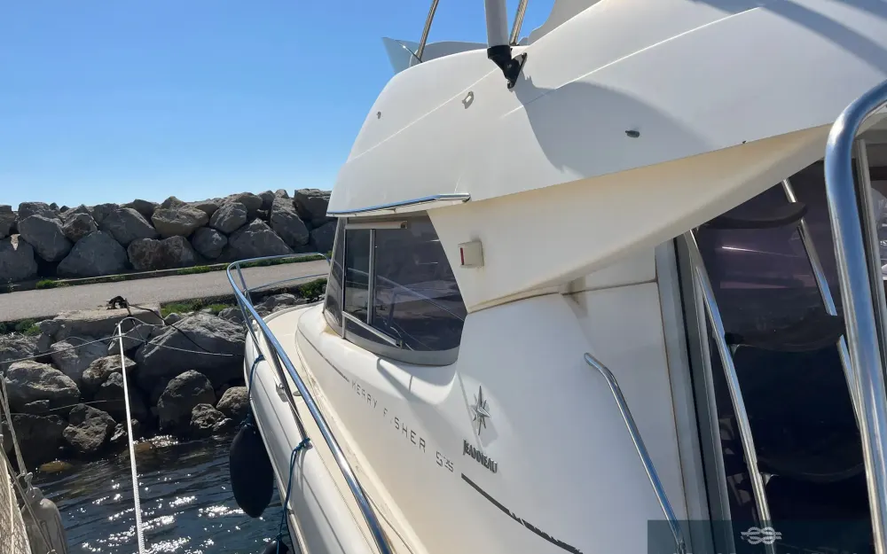 slider 29 Jeanneau Merry Fisher 925