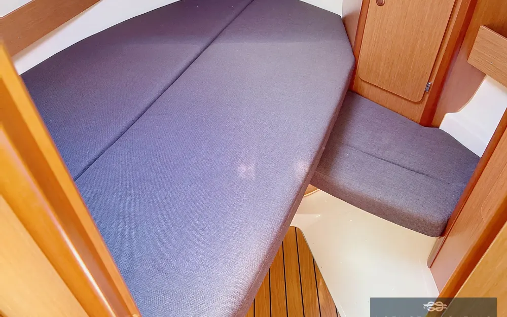 slider 6 Jeanneau Merry Fisher 925