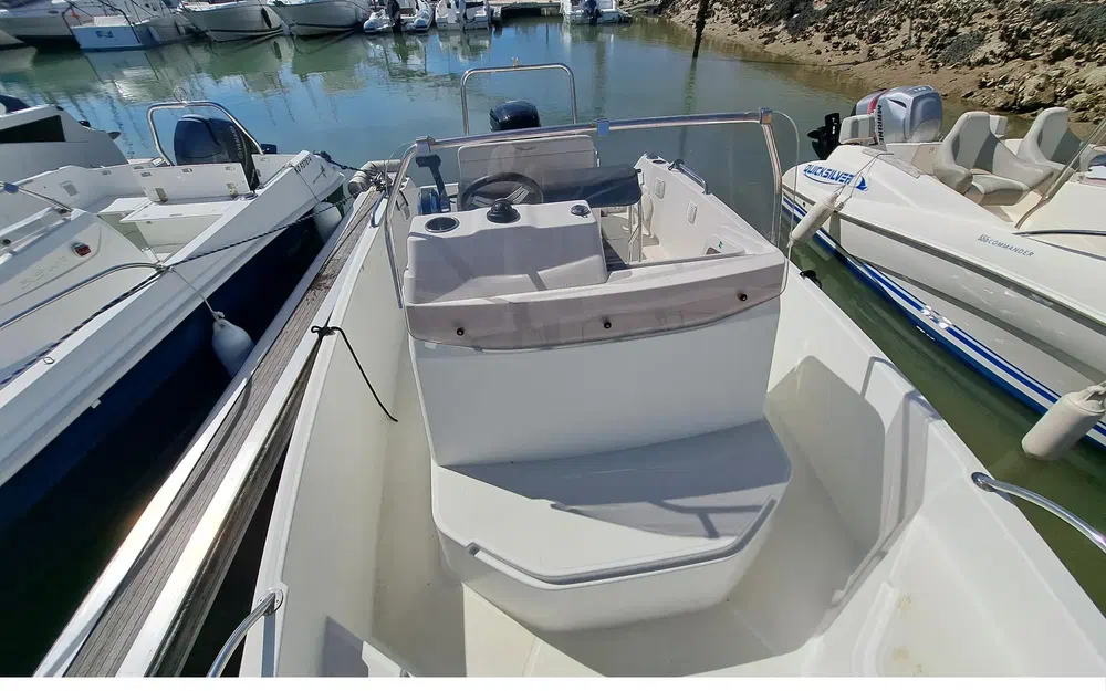 slider 13 Beneteau Flyer 6 SPACEdeck
