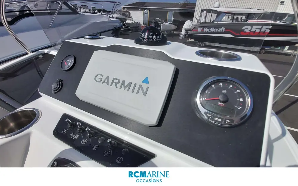 slider 3 Beneteau Flyer 6 SPACEdeck