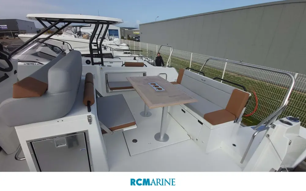 slider 9 Beneteau Flyer 9 Spacedeck