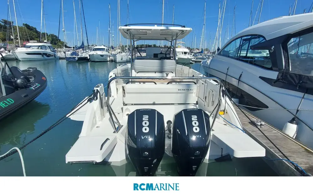 slider 3 Beneteau Flyer 9 Spacedeck