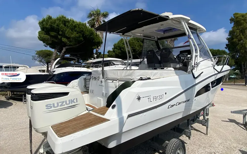 slider 19 Jeanneau Cap Camarat 9.0 WA