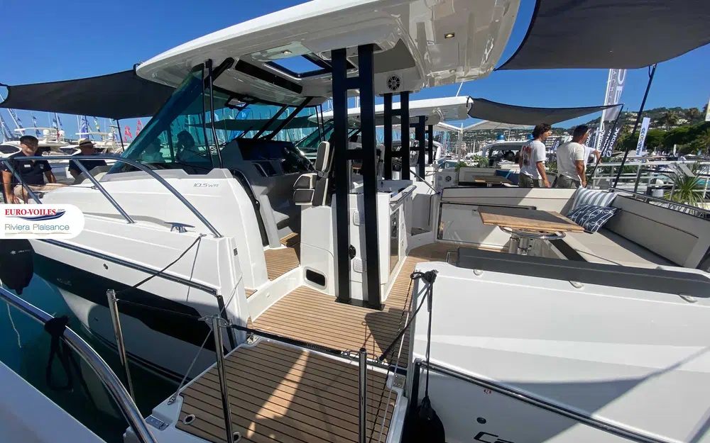 slider 4 Jeanneau Cap Camarat 10.5 WACap Camarat 10.5 Wa Serie 2