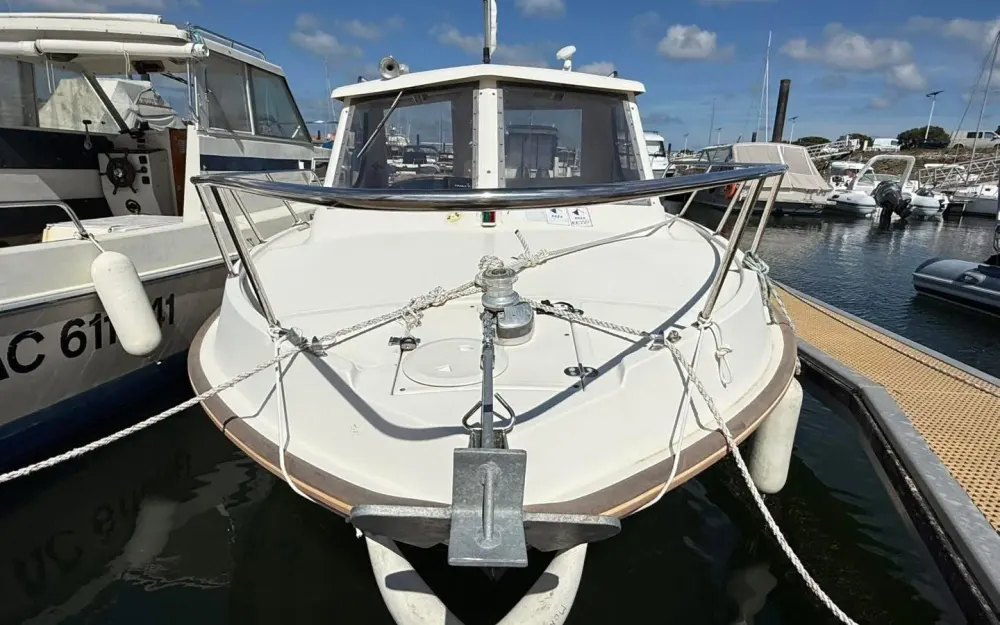slider 2 Guymarine  580