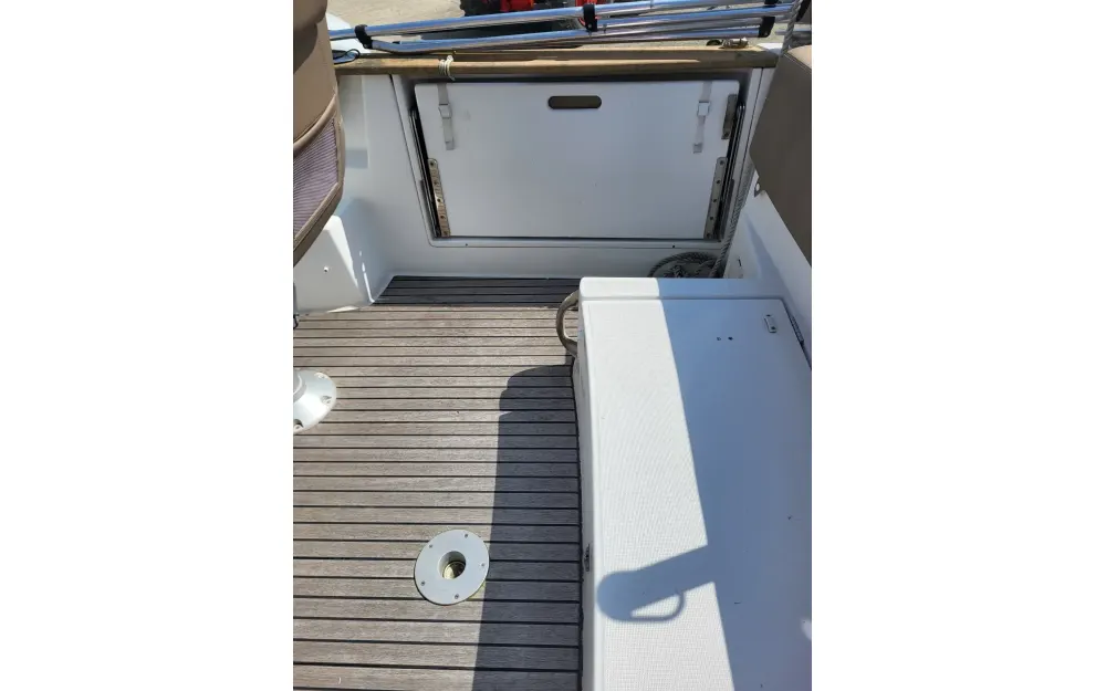 slider 6 Jeanneau Cap Camarat 6.5 WA