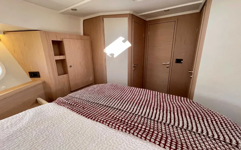 slider 17 Beneteau Swift Trawler 41 Fly
