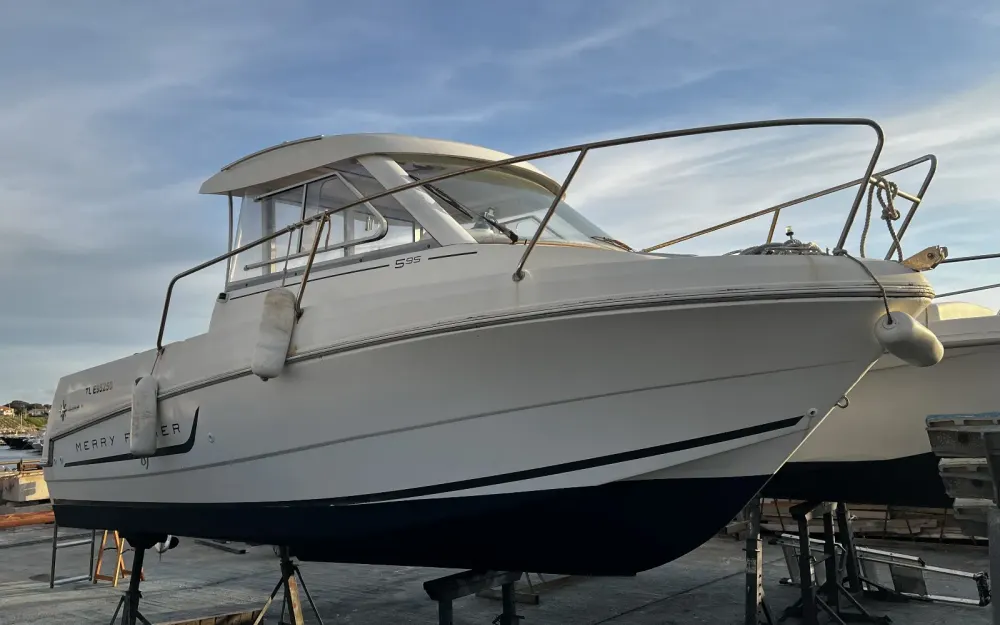 slider 1 Jeanneau Merry Fisher 595